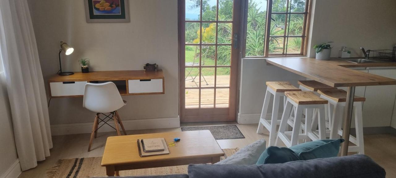 Upmarket Off Grid Cottage On Organic Farm In Secure Estate Howick Dış mekan fotoğraf