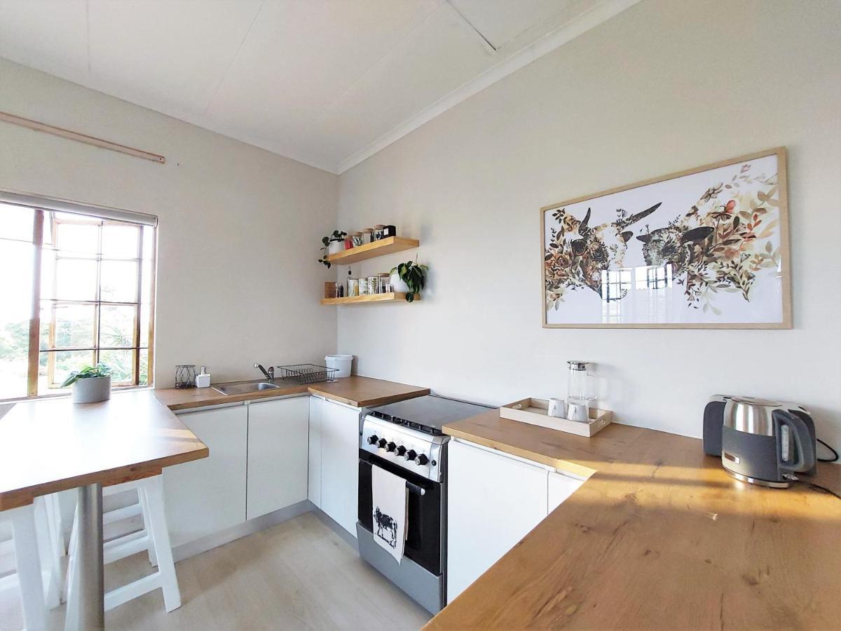 Upmarket Off Grid Cottage On Organic Farm In Secure Estate Howick Dış mekan fotoğraf