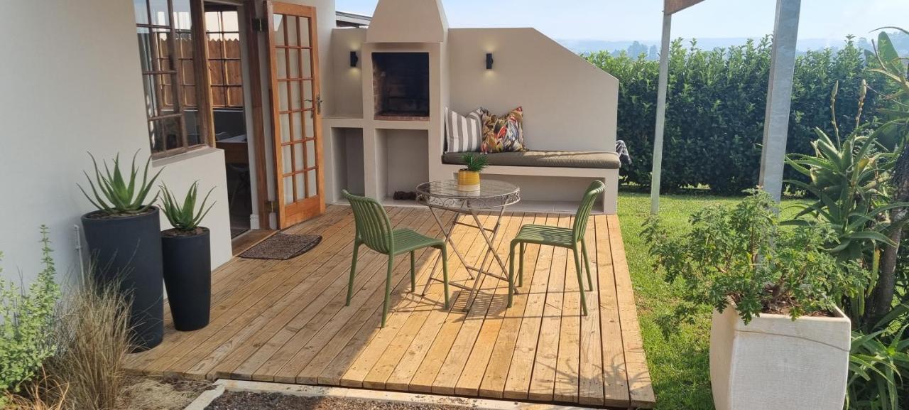 Upmarket Off Grid Cottage On Organic Farm In Secure Estate Howick Dış mekan fotoğraf